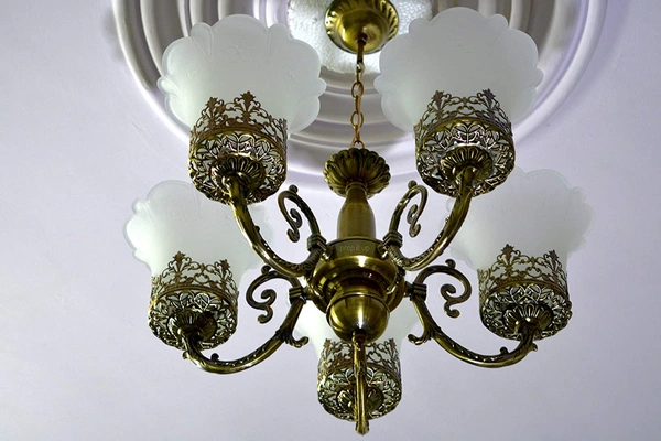 Das-JM-P Chandelier With 5 Lamps, Antique Bronze, Round - 5 Light, Bronze, NA